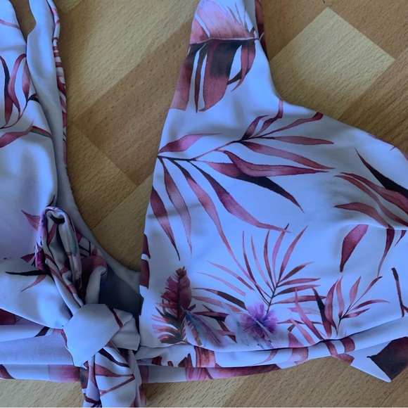 Bikini Top - Picture 4 of 5